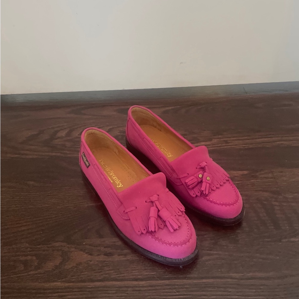 Russel & Bromley pink suede loafers size 7.5